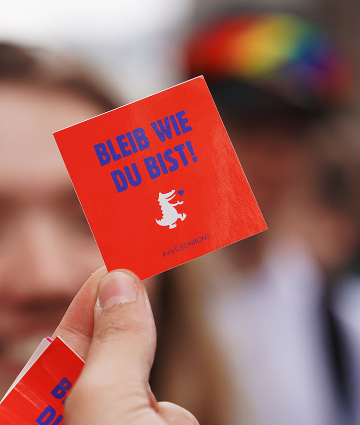 Merchandise_Kategorieseite_01_desktop